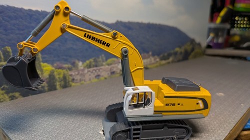 Bagger mit servosteuerung - bagger,