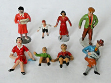 Merten: Figuren - Gruppe aus